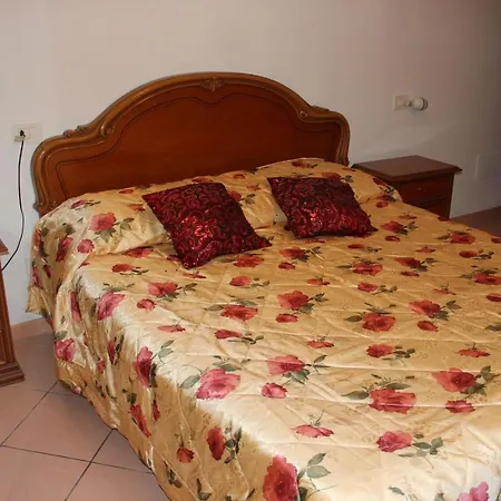 Marella * Minori